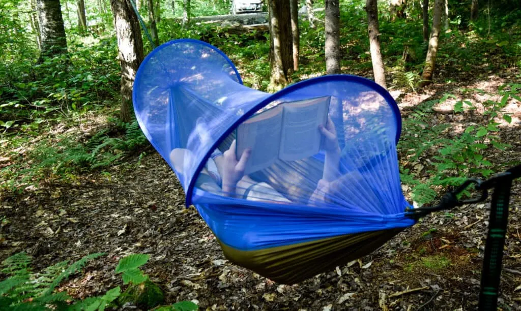 FiveJoy Pop up Mosquito Net Hammock.