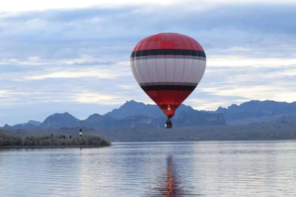 Morning ascension at the Lake Havasu Balloon Festival in Lake Havasu City, AZ