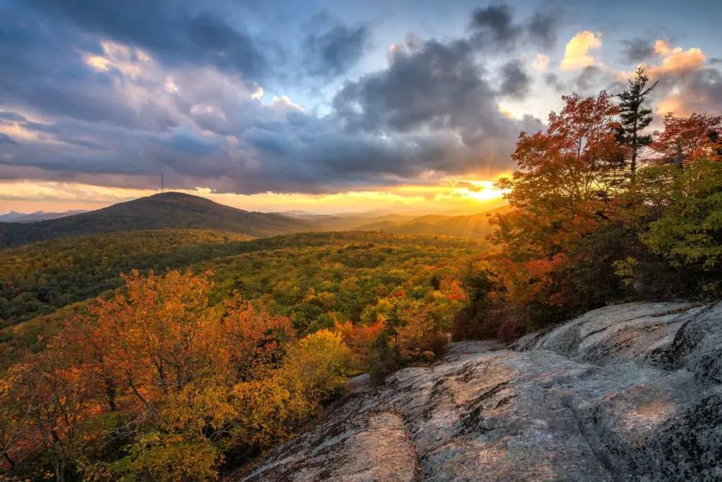 A photo of a lookout on the Blue Ridge Parkway in North Carolina during the fall.