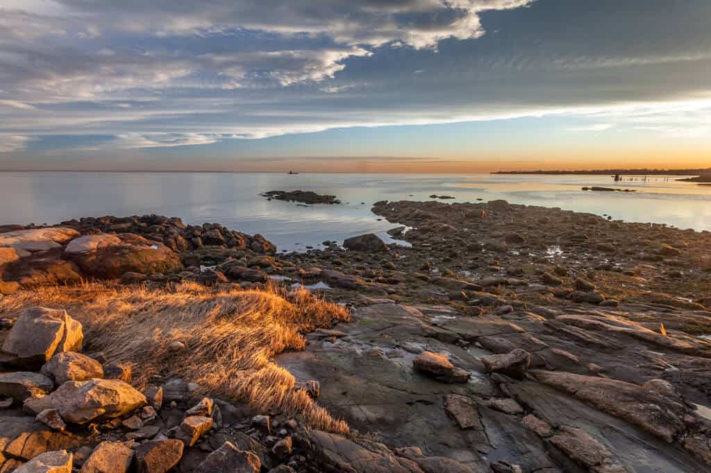 A rocky beach on the Long Island Sound in Connecticut