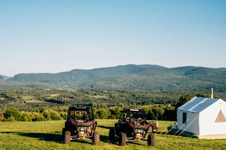 A view of Tentrr glamping with mountain views from Bear Rock Adventures. Photo source: Tentrr