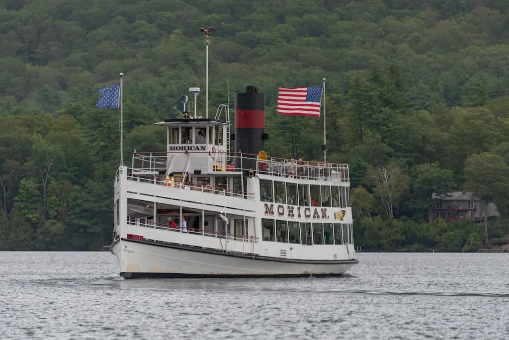Mohican steamboat in Lake George. 