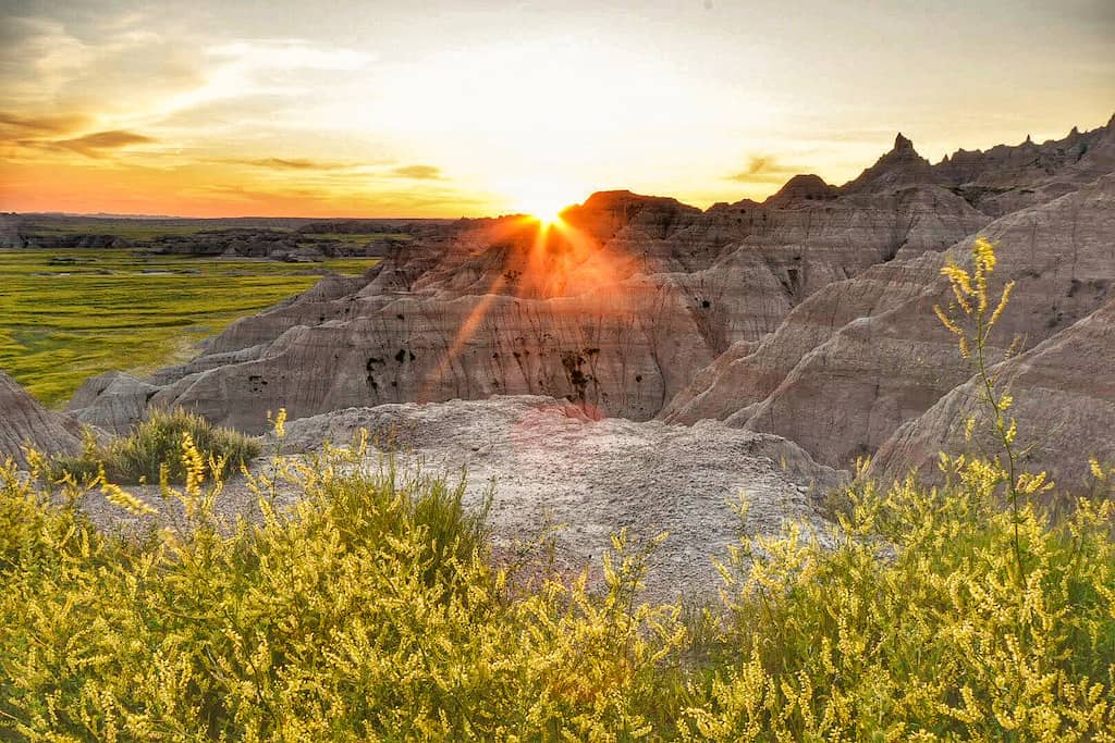 badlands sunset