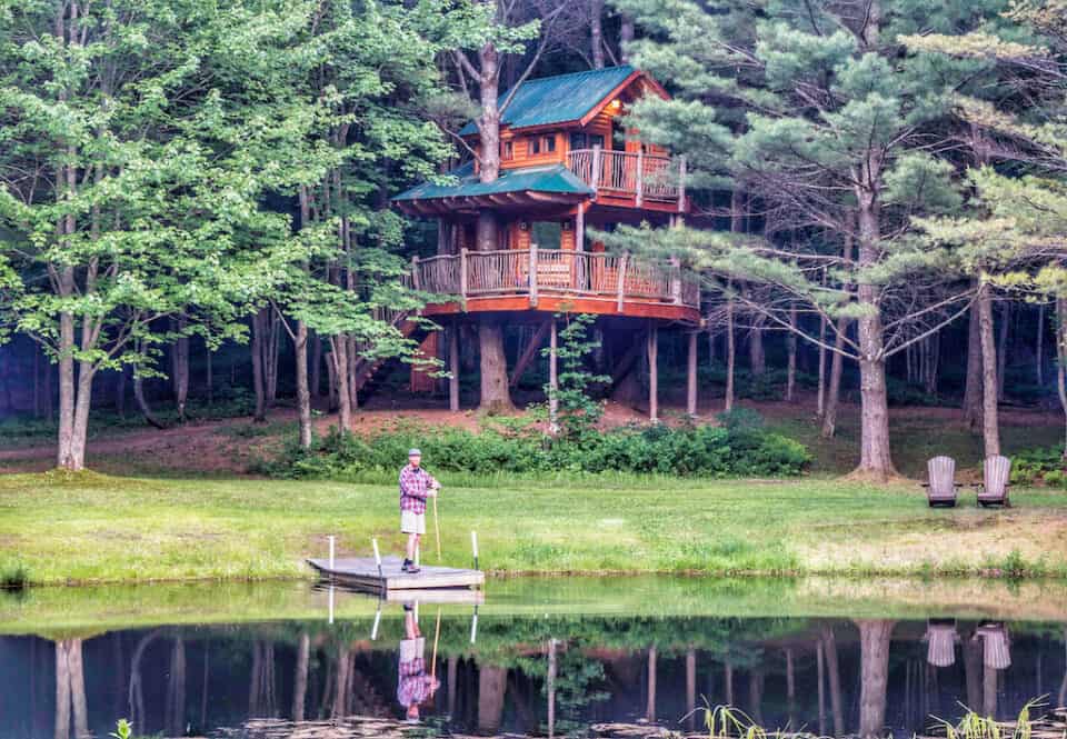 Stay in this Luxurious Vermont Treehouse Rental