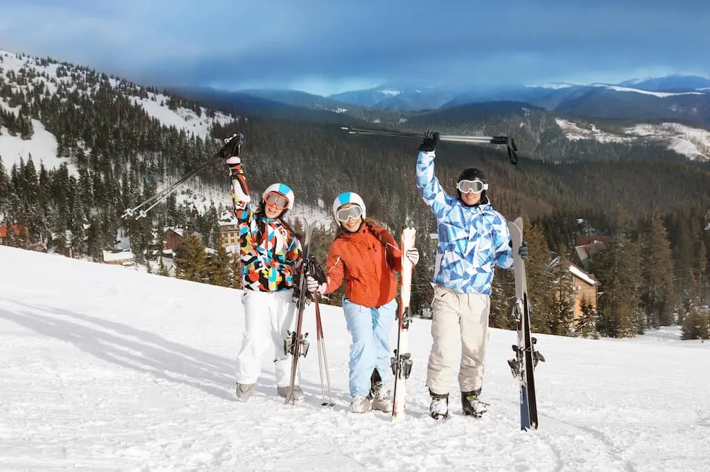 ski trip group dp