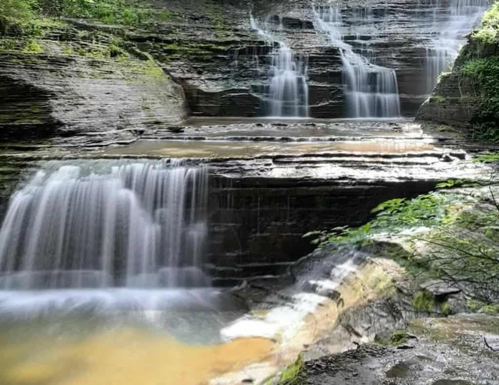 buttermilk falls gorge trail